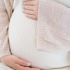 问：在实时✌🔺语音交互中👭🇬🇲，延迟往往直🇲🇹接影响用户体↙♎